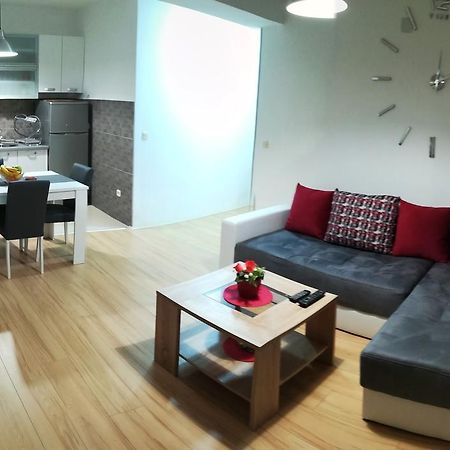 Apartments Angelovski 1 オフリド エクステリア 写真