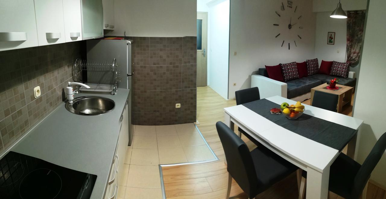 Apartments Angelovski 1 オフリド エクステリア 写真